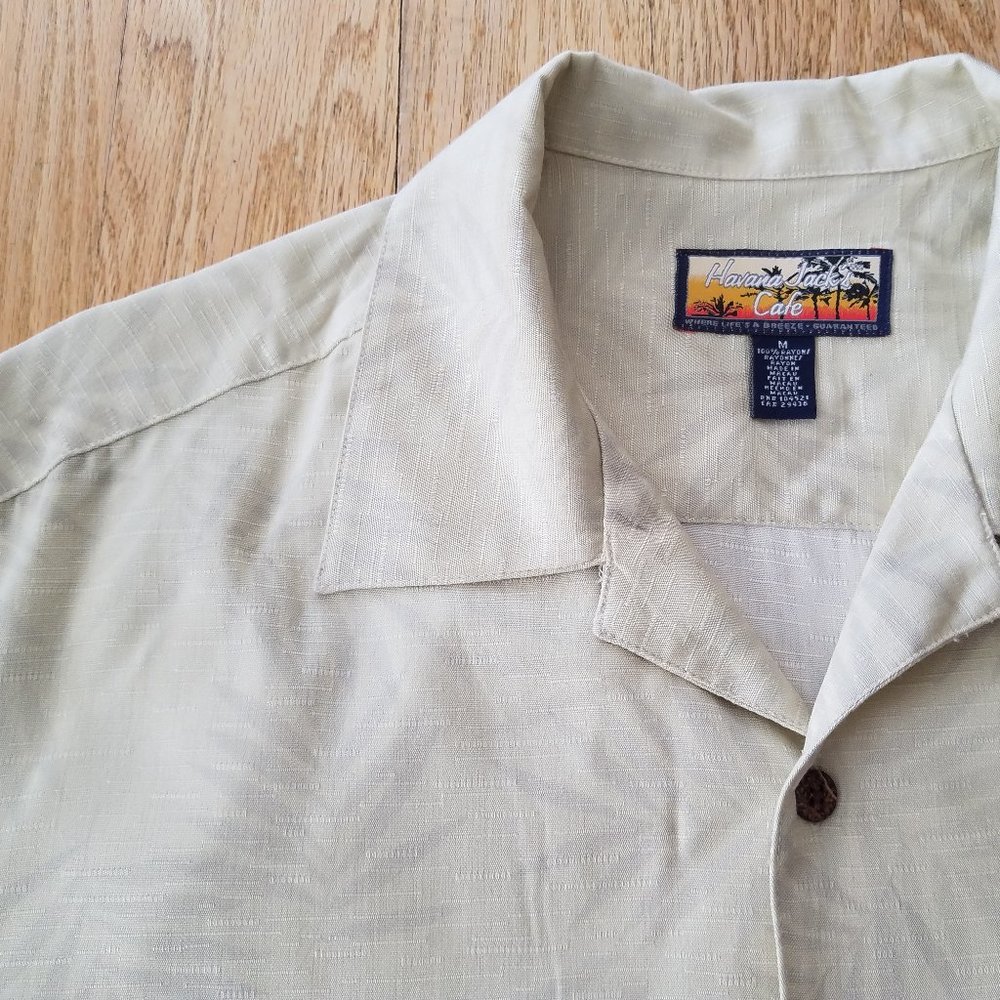 Havana Jacks Cafe Mens Shirt M Hawaiian Tropical Floral Short Sleeve